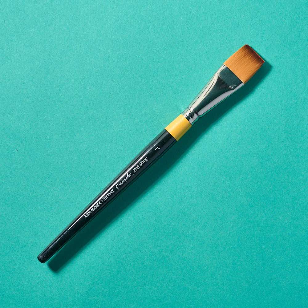 Flat paint brush