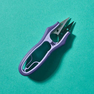 Embroidery snips